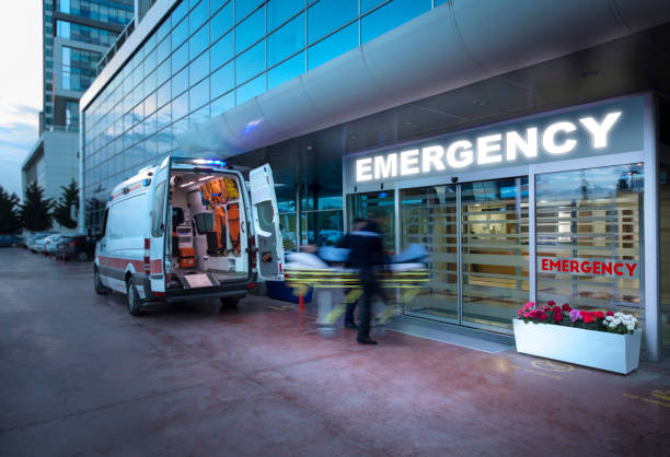 The Advantages of Stretcher Transportation for Long Distance Travel
