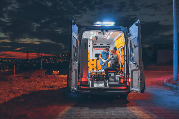 The Role of Emergency Medical Technicians in Stretcher Transportation